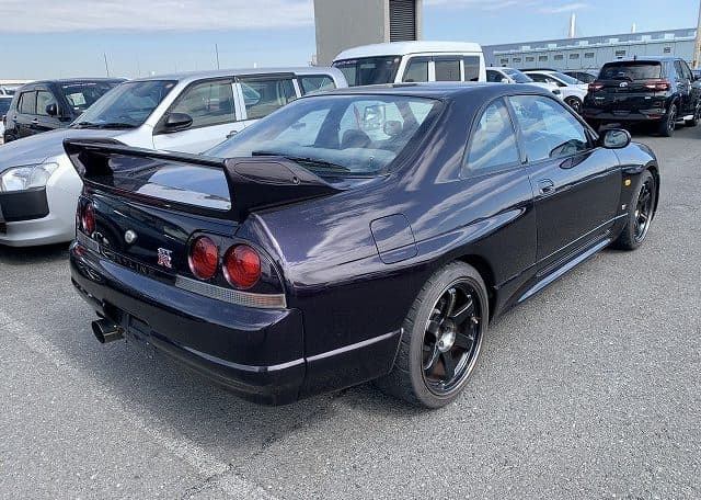 1995 Nissan Skyline JDM car for sale — photo 3 of 24