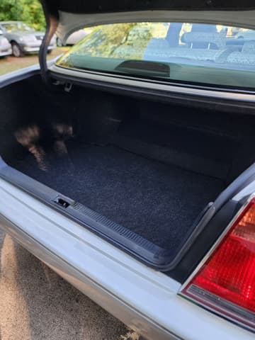 2001 Toyota Crown JDM car for sale — photo 17 of 21