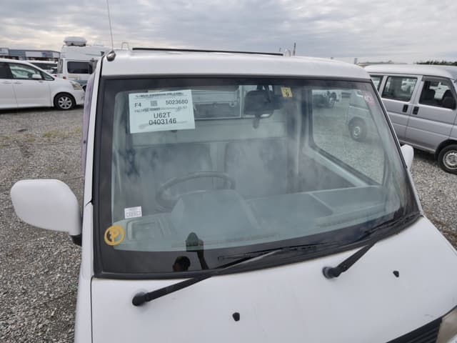 2001 Mitsubishi Minicab JDM car for sale — photo 12 of 25
