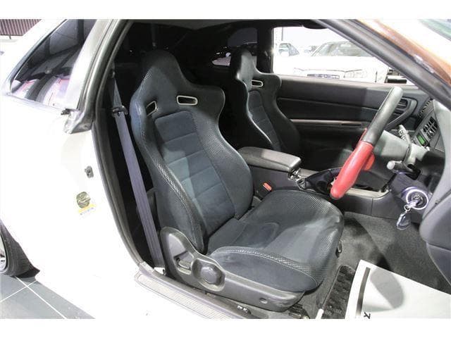 2000 Nissan Skyline JDM car for sale — photo 10 of 25