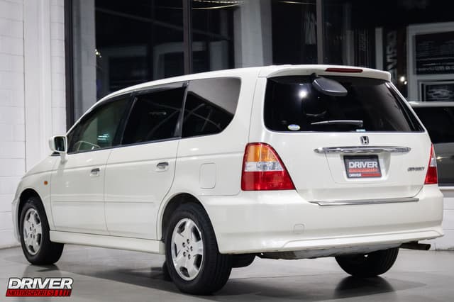 2001 Honda Odyssey JDM car for sale — photo 8 of 23
