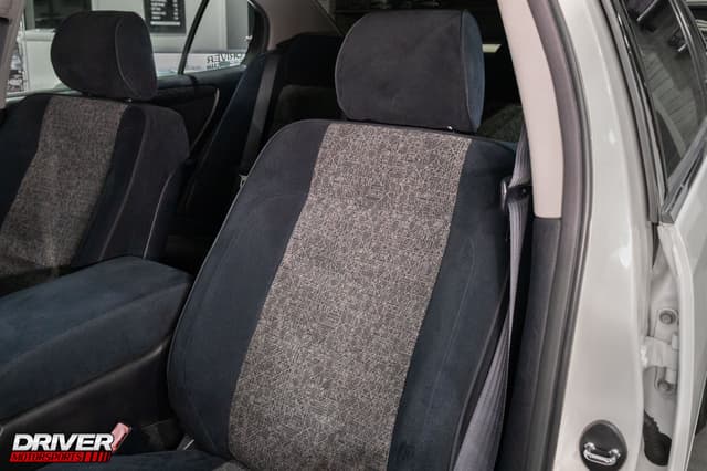 2000 Toyota Aristo JDM car for sale — photo 16 of 25