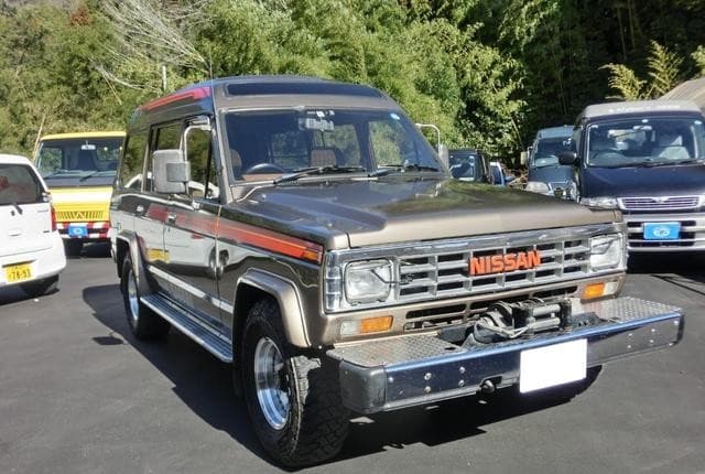 1987 Nissan Safari JDM car for sale — photo 3 of 25
