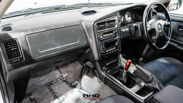 1999 Nissan Stagea JDM car for sale — photo 16 of 25