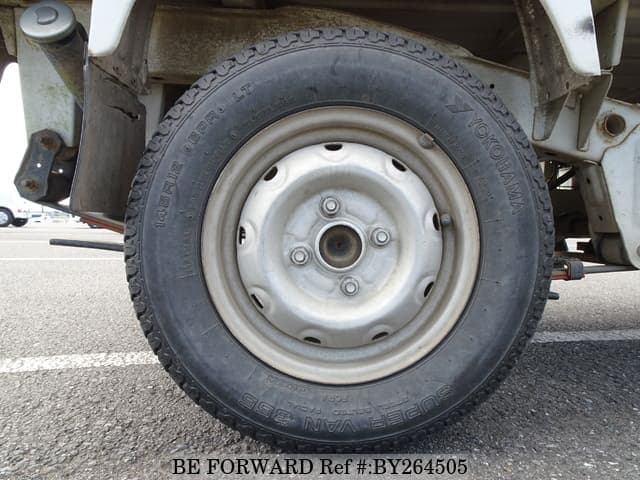 1997 Suzuki Carry JDM car for sale — photo 11 of 25