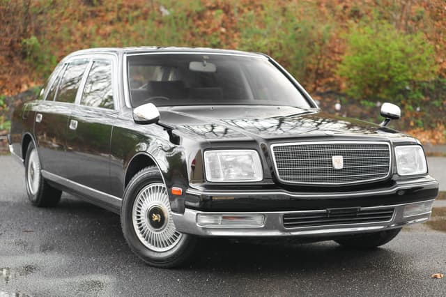 1997 Toyota Century JDM car for sale — photo 6 of 25