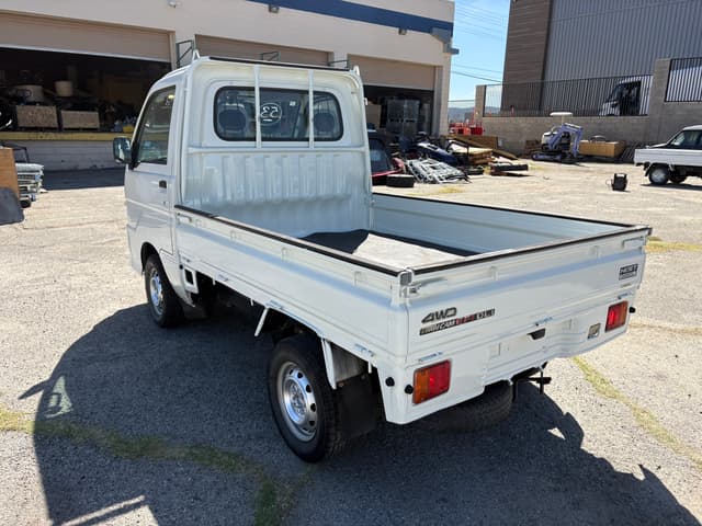 2000 Daihatsu Hijet JDM car for sale — photo 5 of 25