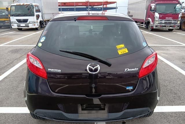 2008 Mazda Demio JDM car for sale — photo 4 of 25