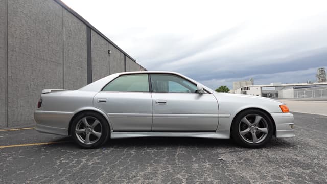 1999 Toyota Chaser JDM car for sale — photo 5 of 17