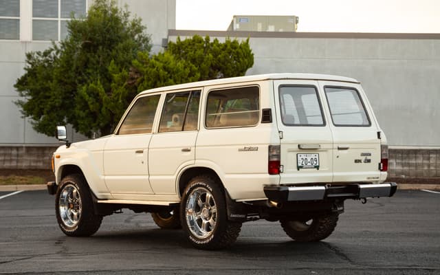 1989 Toyota Land Cruiser JDM car for sale — photo 7 of 19