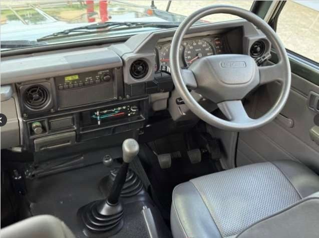 2001 Toyota Land Cruiser JDM car for sale — photo 8 of 17