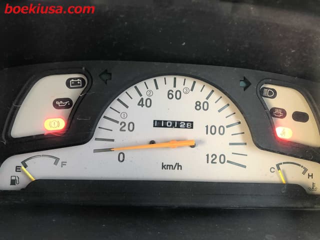 1995 Mitsubishi Minicab JDM car for sale — photo 18 of 23