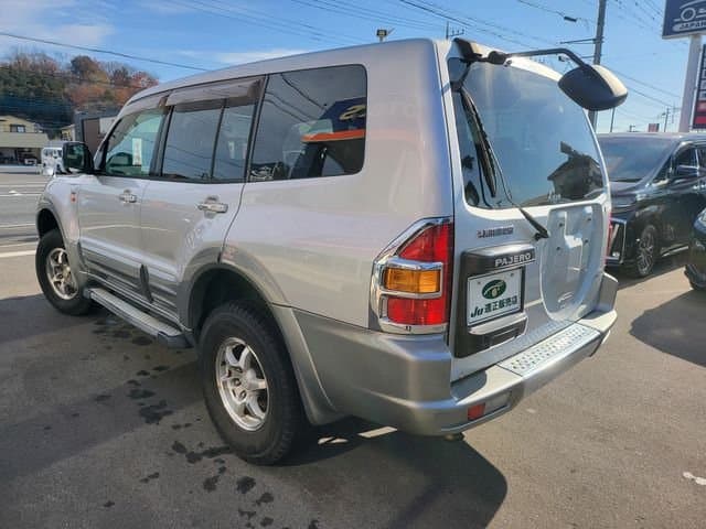 2000 Mitsubishi Pajero JDM car for sale — photo 3 of 20