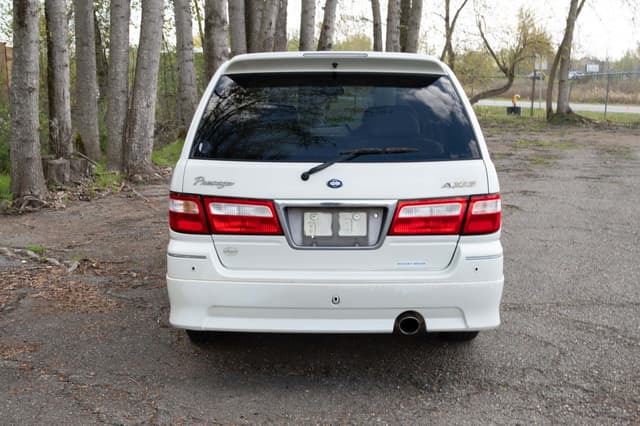 2001 Nissan Presage JDM car for sale — photo 6 of 22