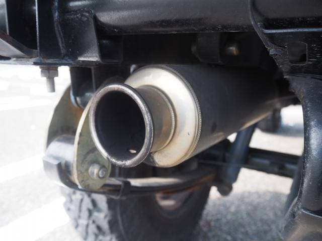 1995 Suzuki Jimny JDM car for sale — photo 19 of 20