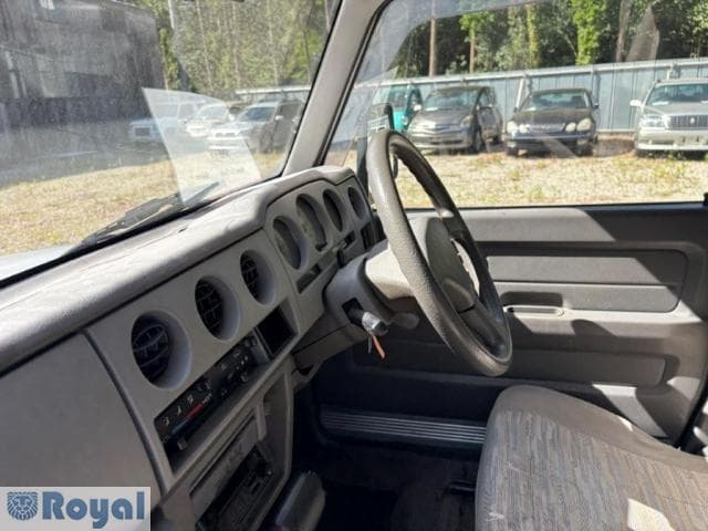 1997 Suzuki Jimny JDM car for sale — photo 17 of 25