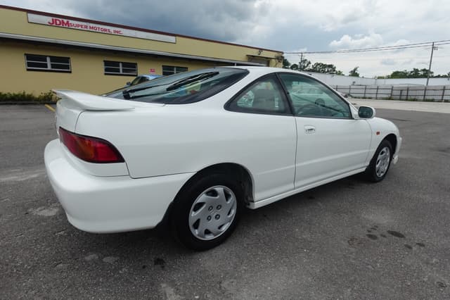 1998 Honda Integra JDM car for sale — photo 9 of 16