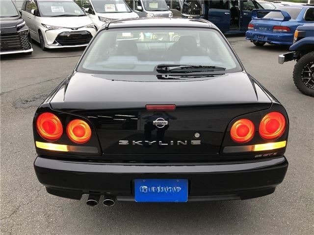 1999 Nissan Skyline JDM car for sale — photo 6 of 25