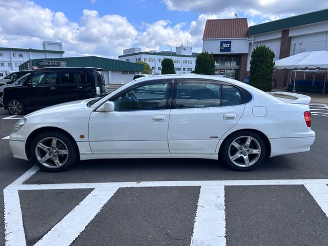 1997 Toyota Aristo JDM car for sale — photo 4 of 17