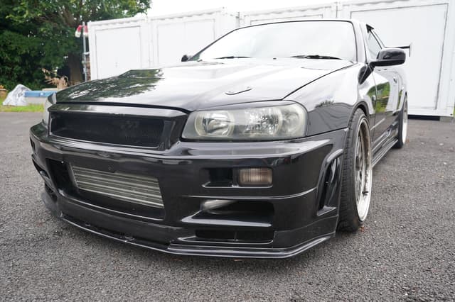 1998 Nissan Skyline JDM car for sale — photo 20 of 25