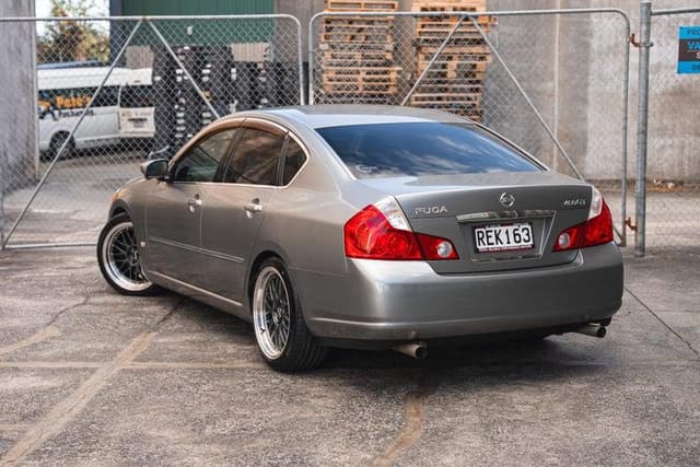 2005 Nissan Fuga JDM car for sale — photo 12 of 20