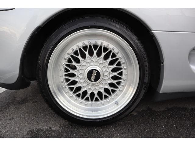 1993 Toyota Supra JDM car for sale — photo 17 of 25