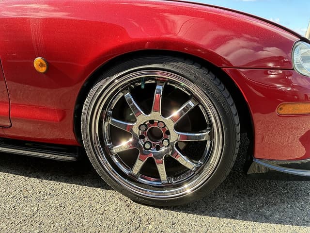 2000 Mazda Roadster (Eunos Roadster / MX-5) JDM car for sale — photo 9 of 10