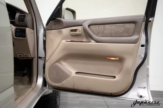 1998 Toyota Land Cruiser JDM car for sale — photo 20 of 25