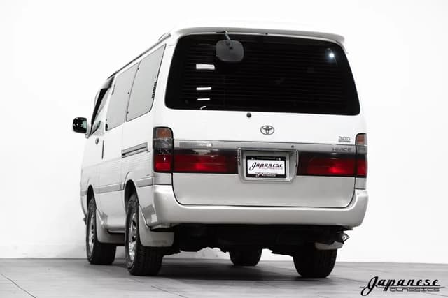 1997 Toyota HiAce JDM car for sale — photo 6 of 25