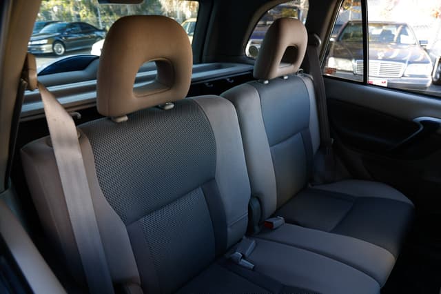 2000 Toyota RAV4 JDM car for sale — photo 9 of 25