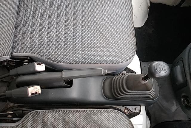 2007 Daihatsu Hijet JDM car for sale — photo 13 of 25