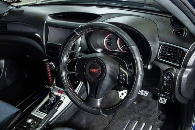 2010 Subaru Impreza JDM car for sale — photo 15 of 17
