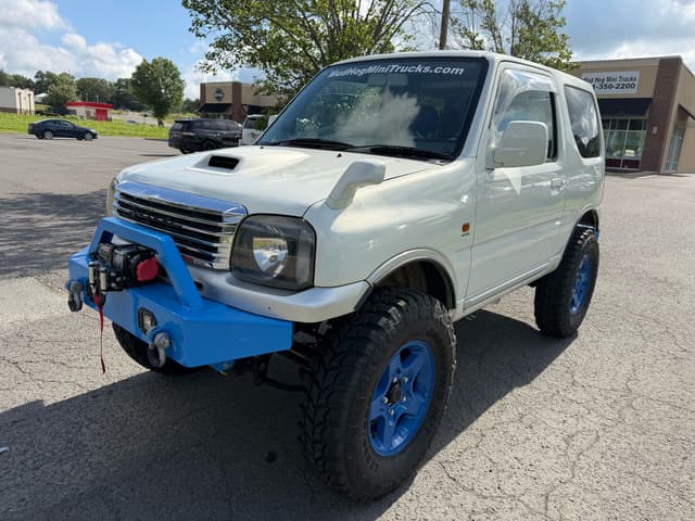 2001 Suzuki Jimny JDM car for sale — photo 2 of 12