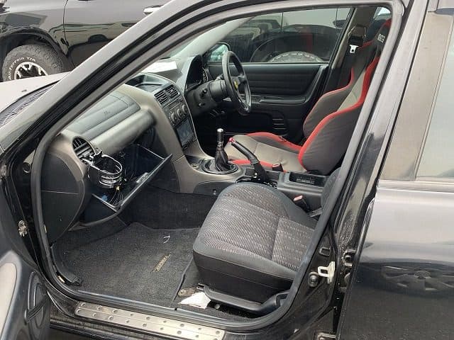1998 Toyota Altezza JDM car for sale — photo 12 of 12