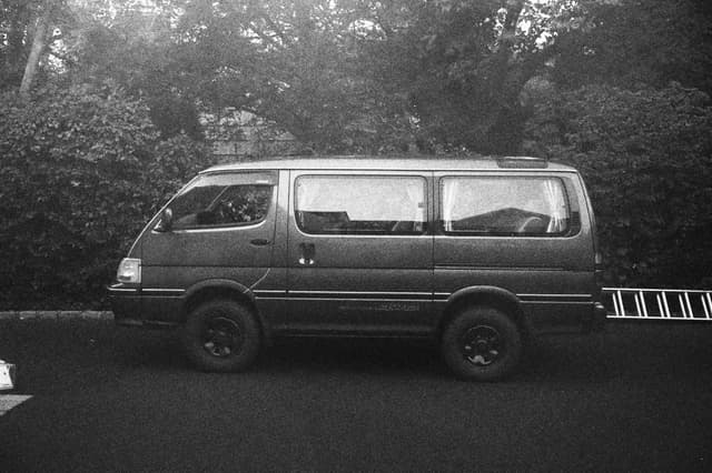 1995 Toyota HiAce JDM car for sale — photo 6 of 20