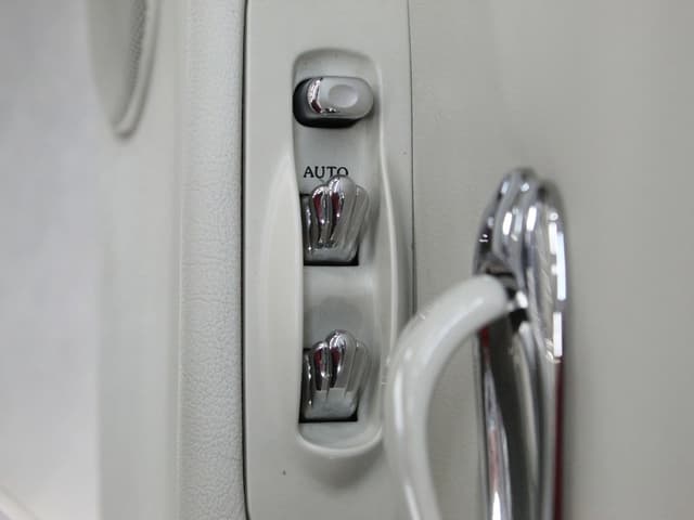 1991 Nissan Figaro JDM car for sale — photo 23 of 25