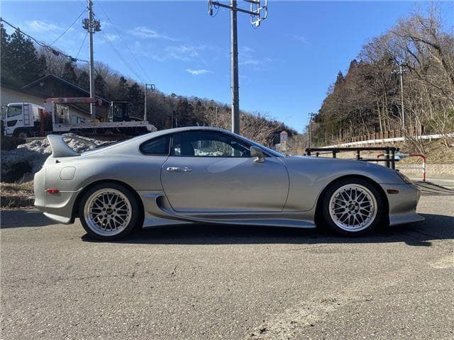 1997 Toyota Supra JDM car for sale — photo 8 of 24