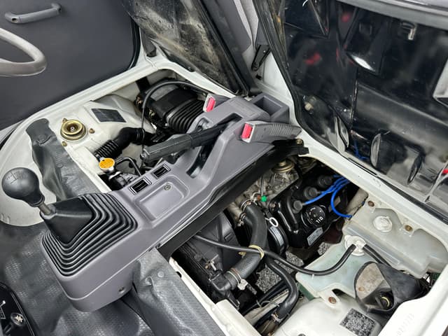 1994 Mitsubishi Minicab JDM car for sale — photo 13 of 14
