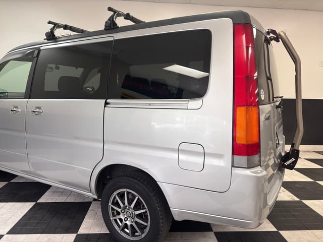 1999 Honda Stepwagon JDM car for sale — photo 6 of 25