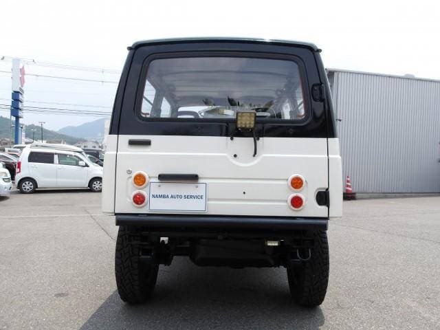 1993 Suzuki Jimny JDM car for sale — photo 3 of 20