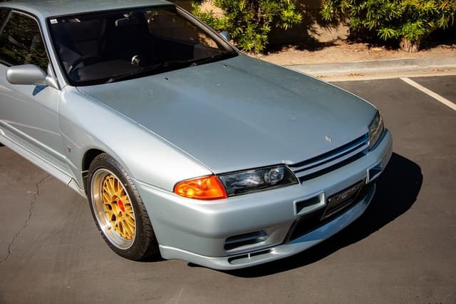 1990 Nissan Skyline JDM car for sale — photo 16 of 25
