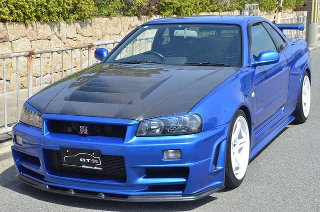 2001 Nissan Skyline JDM car for sale — photo 3 of 11