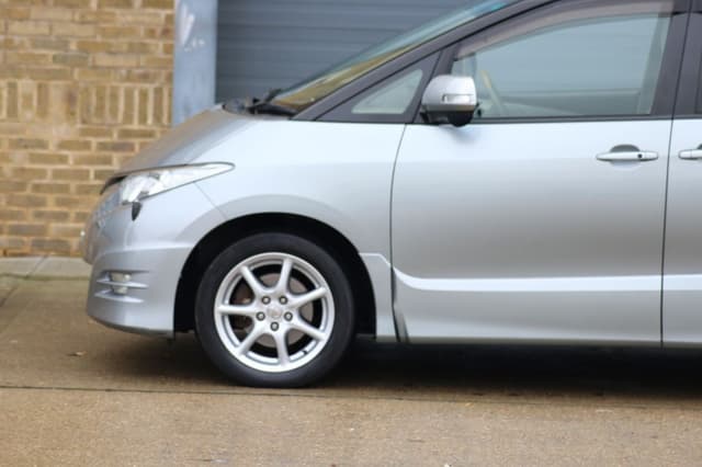 2007 Toyota JDM car for sale — photo 17 of 25