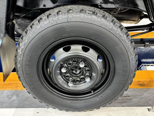 1998 Mitsubishi Minicab JDM car for sale — photo 20 of 25