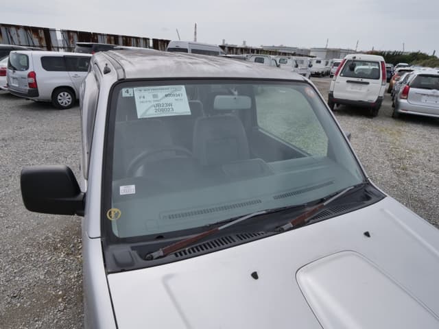2000 Suzuki Jimny JDM car for sale — photo 13 of 25