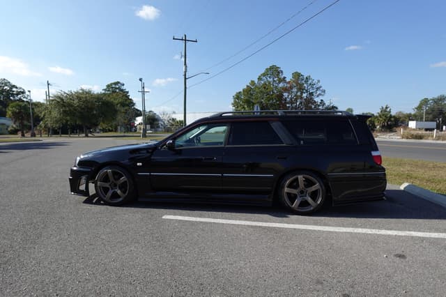 2000 Nissan Stagea JDM car for sale — photo 18 of 20