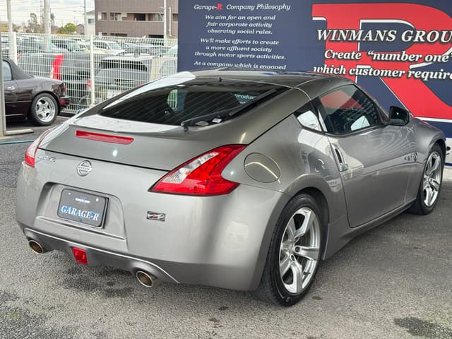 2009 Nissan Fairlady Z JDM car for sale — photo 22 of 25
