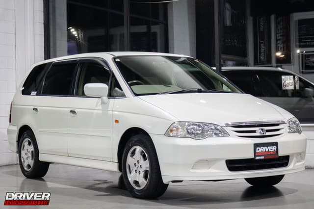 2001 Honda Odyssey JDM car for sale — photo 12 of 23