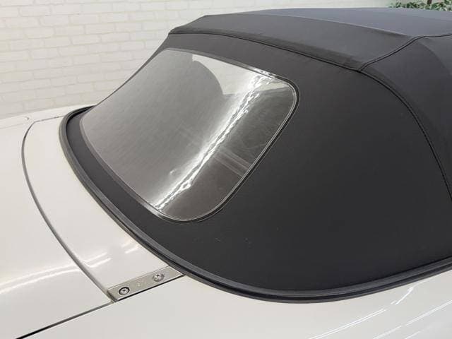 1998 Mazda Roadster (Eunos Roadster / MX-5) JDM car for sale — photo 16 of 17