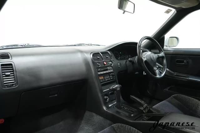 1994 Nissan Skyline JDM car for sale — photo 9 of 25
